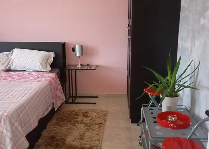 Next Bed and breakfast 3*